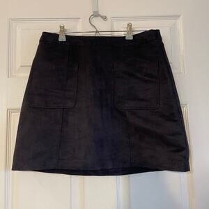 Old Navy Black Faux Suede Utility A-line Mini Skirt size 8